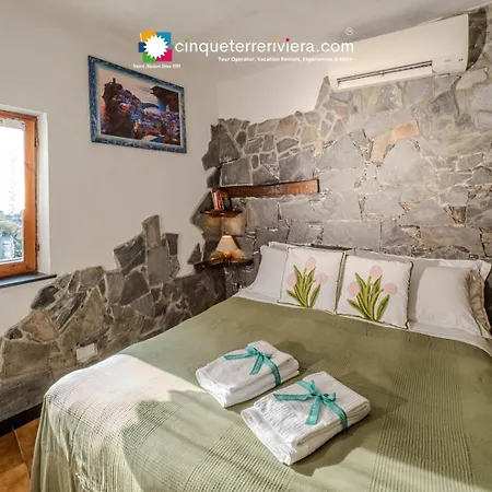 Giuliano 3* Vernazza