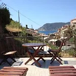 Giuliano 3* Vernazza